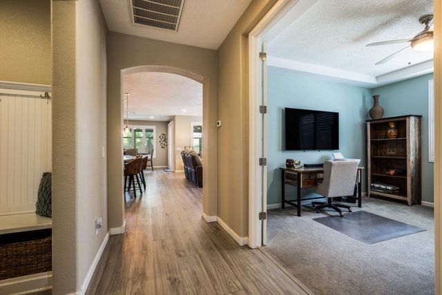 9205 Falls Creek Trail NW, Albuquerque, NM 87120