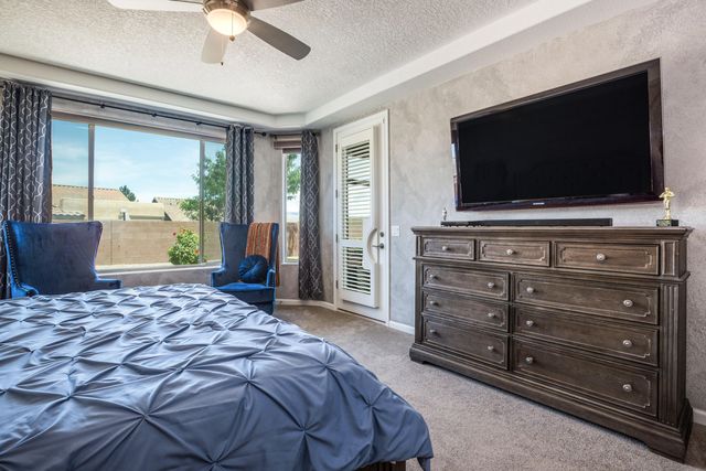 9205 Falls Creek Trail NW, Albuquerque, NM 87120