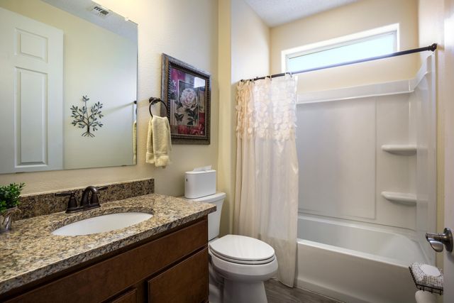 9205 Falls Creek Trail NW, Albuquerque, NM 87120