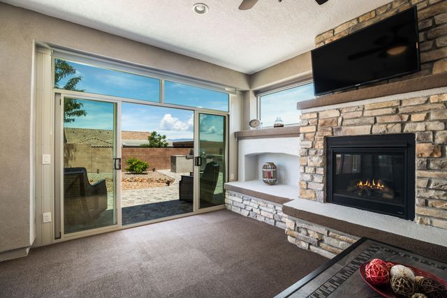 9205 Falls Creek Trail NW, Albuquerque, NM 87120
