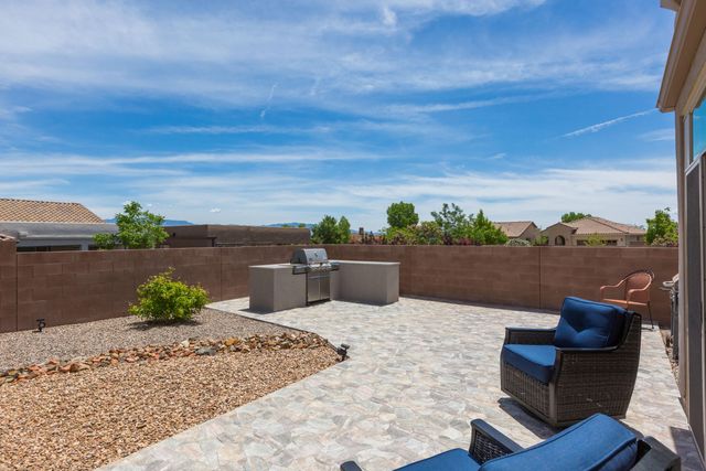 9205 Falls Creek Trail NW, Albuquerque, NM 87120