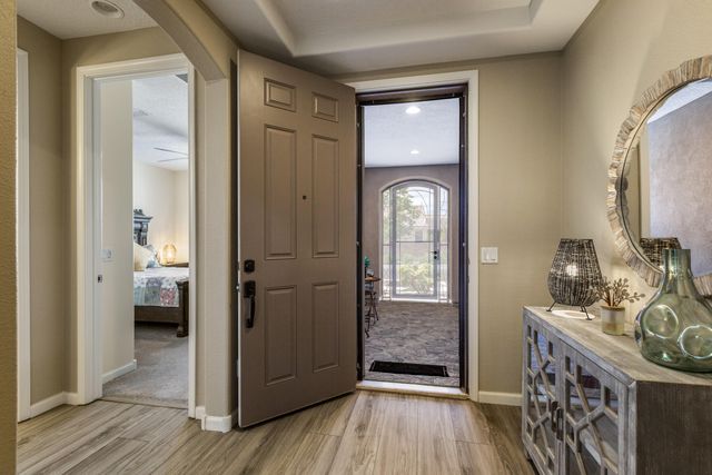 9205 Falls Creek Trail NW, Albuquerque, NM 87120