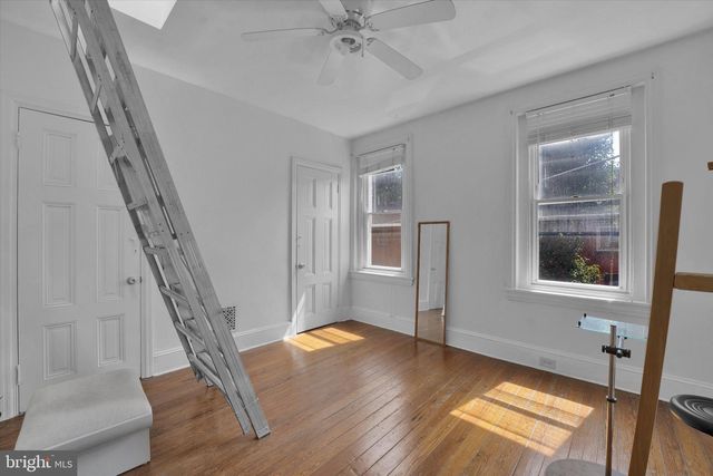890 N STILLMAN ST, Philadelphia, PA 19130