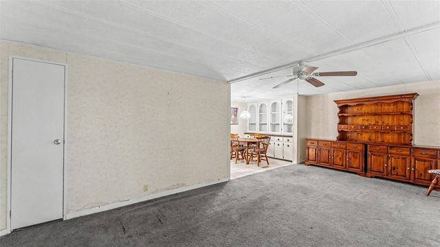 1610 REYNOLDS ROAD 128, Lakeland, FL 33801