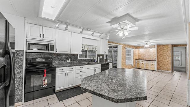 1610 REYNOLDS ROAD 128, Lakeland, FL 33801