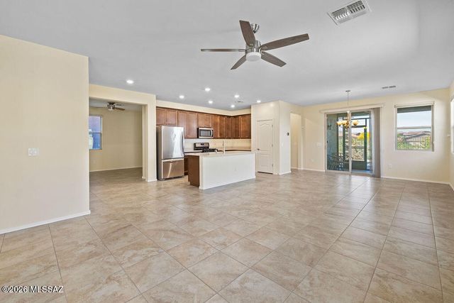17182 S Emerald Vista Drive, Vail, AZ 85641