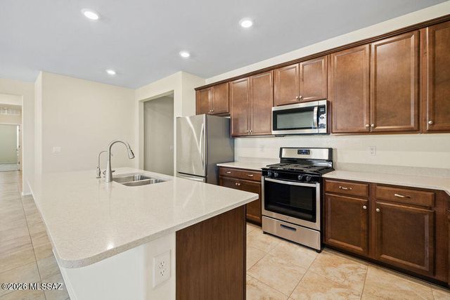 17182 S Emerald Vista Drive, Vail, AZ 85641