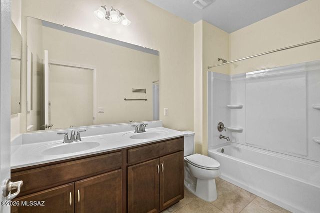 17182 S Emerald Vista Drive, Vail, AZ 85641