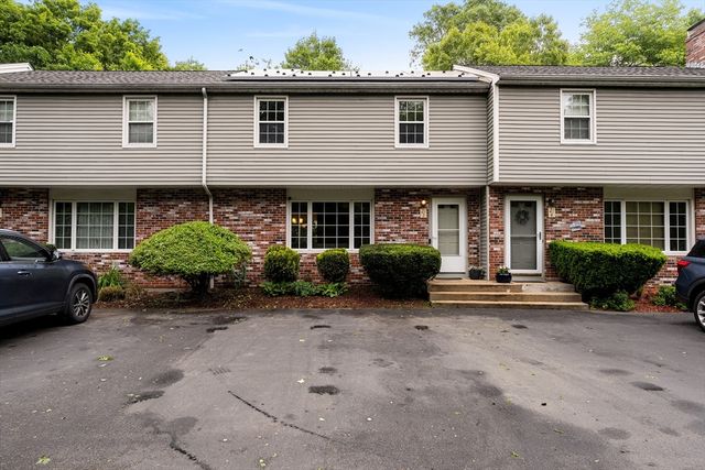 21 Potter Ave 3, Plainville, MA 02762
