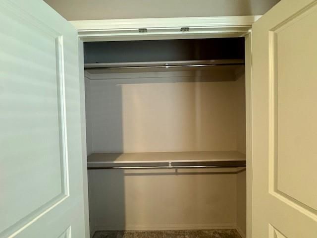 923 Coles Creek, Yukon, OK 73099