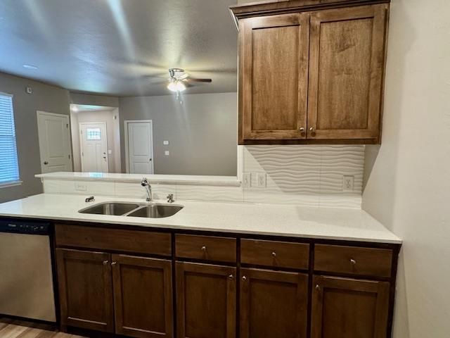 923 Coles Creek, Yukon, OK 73099