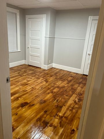 50-50A Kirtland St, Lynn, MA 01905