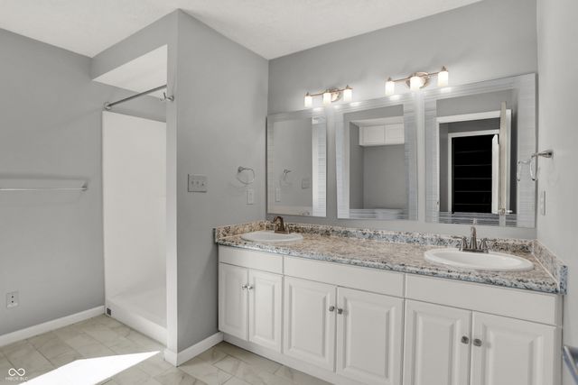 8020 Christiana Way, Indianapolis, IN 46256