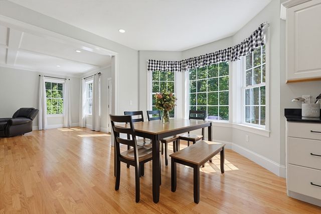 22 Chamberlains Mill Ln, Groton, MA 01450