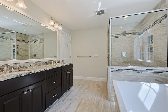 22 Chamberlains Mill Ln, Groton, MA 01450