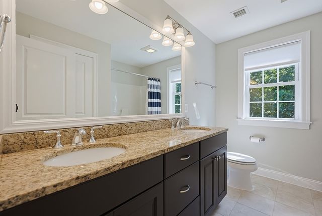 22 Chamberlains Mill Ln, Groton, MA 01450