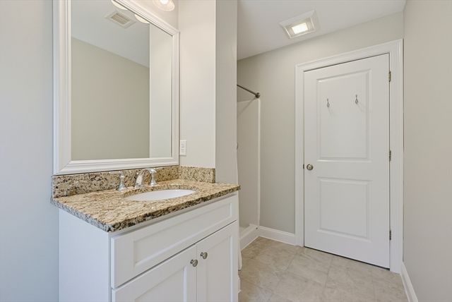 22 Chamberlains Mill Ln, Groton, MA 01450