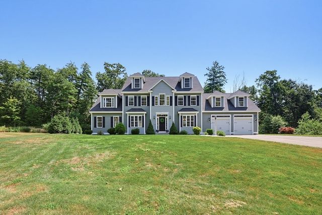 22 Chamberlains Mill Ln, Groton, MA 01450
