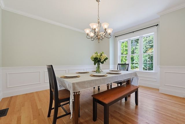 22 Chamberlains Mill Ln, Groton, MA 01450