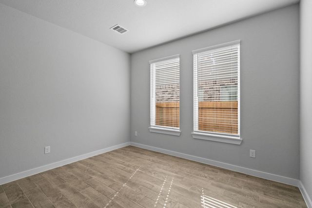 345 Spruce Oak Lane, Waller, TX 77484