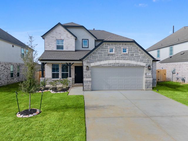 345 Spruce Oak Lane, Waller, TX 77484