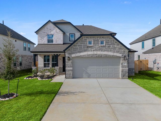 345 Spruce Oak Lane, Waller, TX 77484