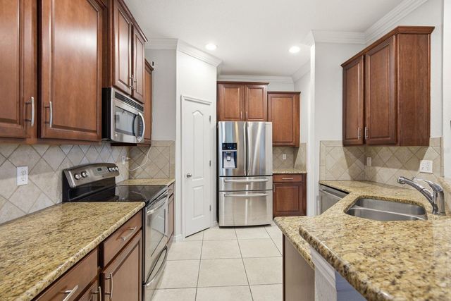 7001 INTERBAY BOULEVARD 192, Tampa, FL 33616