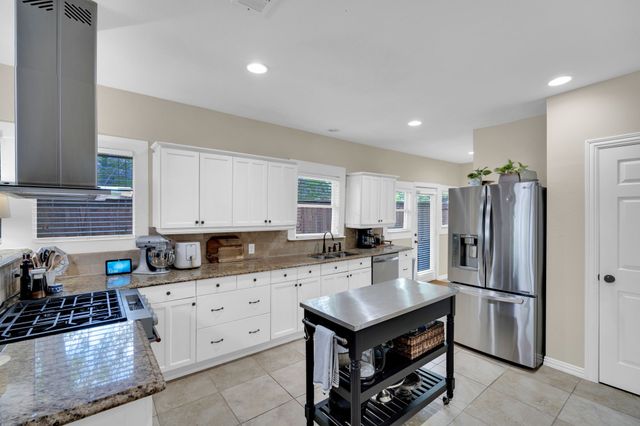 4704 Birchman Avenue, Fort Worth, TX 76107