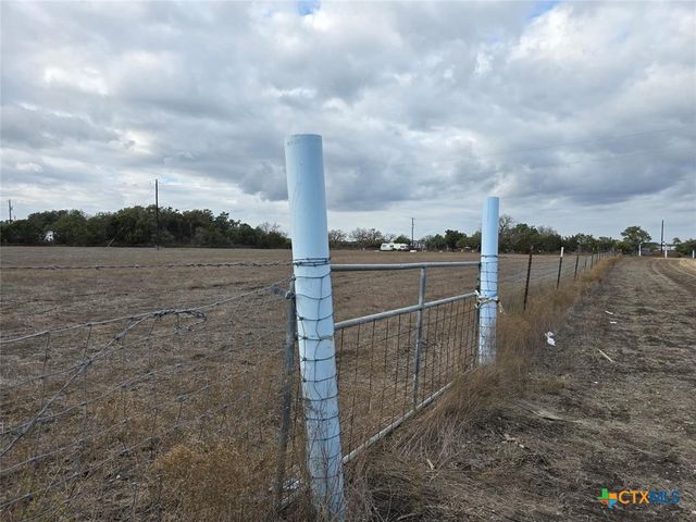 840 County Road 226, Florence, TX 76527