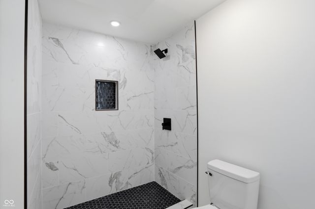 11610 Whidbey Drive, Indianapolis, IN 46229