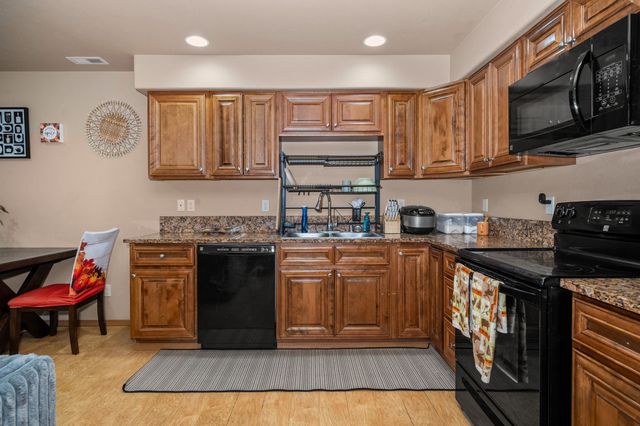 2722-2724 N Fox Ln, Spokane Valley, WA 99216