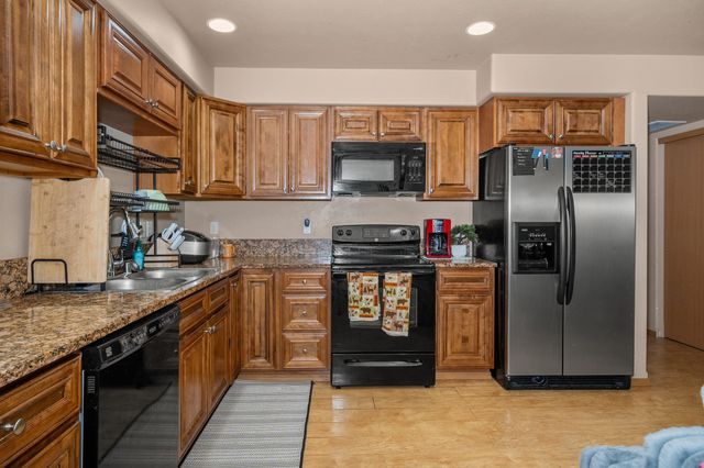 2722-2724 N Fox Ln, Spokane Valley, WA 99216