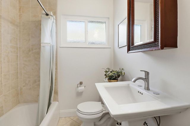 124 Hollycrest Drive, Los Gatos, CA 95032