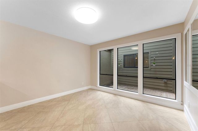 13721 LAZY OAK DRIVE, Tampa, FL 33613