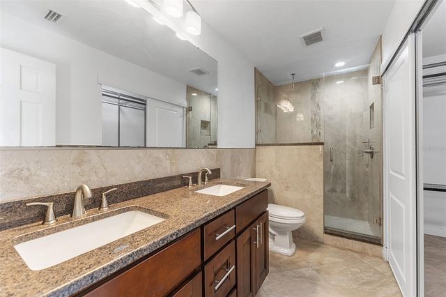 13721 LAZY OAK DRIVE, Tampa, FL 33613