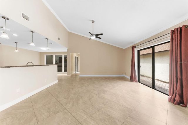 13721 LAZY OAK DRIVE, Tampa, FL 33613