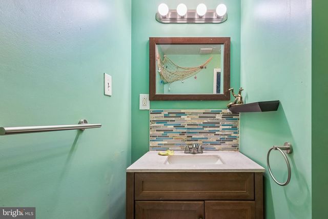 26 WILSON, Clementon, NJ 08021