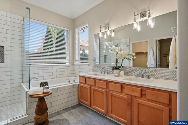 2145 Banyonwood Av NW, Salem, OR 97304