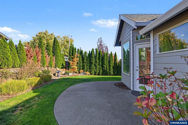2145 Banyonwood Av NW, Salem, OR 97304