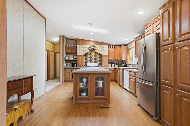 871 HCR 1212 Road, Blum, TX 76627