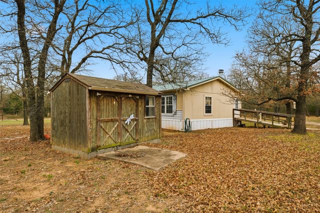871 HCR 1212 Road, Blum, TX 76627