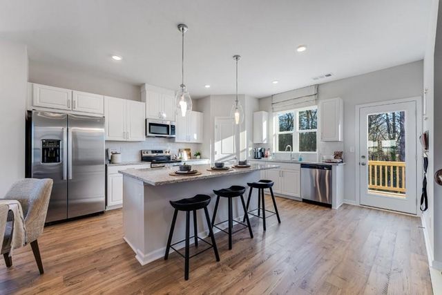 1701 Lansmere SW Street, Marietta, GA 30008