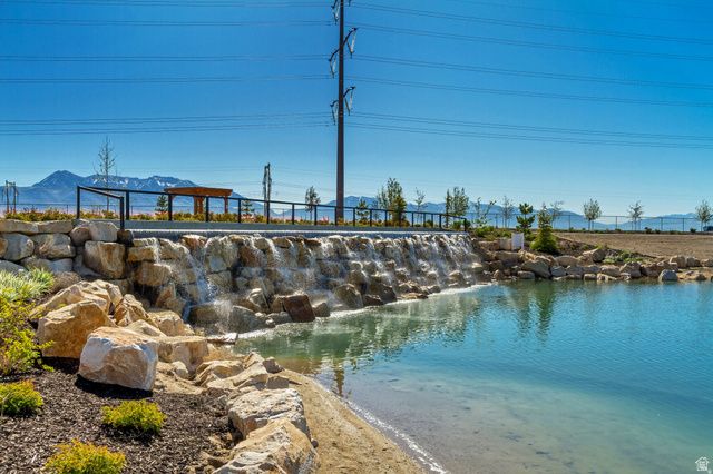 947 W TERRACOTTA DR, Saratoga Springs, UT 84045