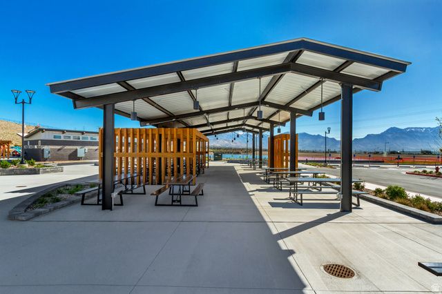 947 W TERRACOTTA DR, Saratoga Springs, UT 84045