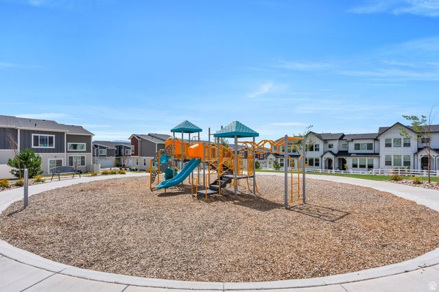 947 W TERRACOTTA DR, Saratoga Springs, UT 84045