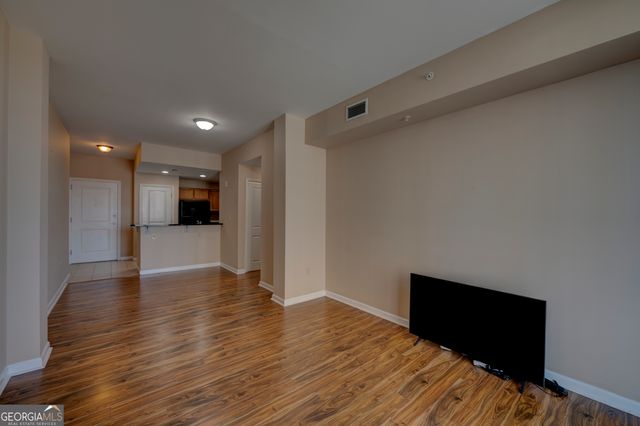 3040 Peachtree Road NW 813, Atlanta, GA 30305