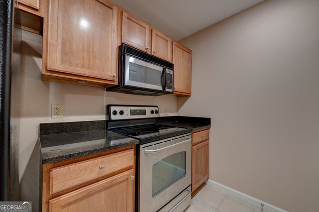 3040 Peachtree Road NW 813, Atlanta, GA 30305