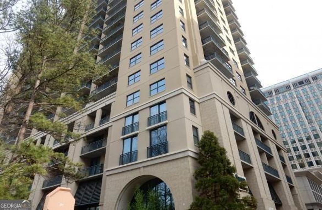 3040 Peachtree Road NW 813, Atlanta, GA 30305