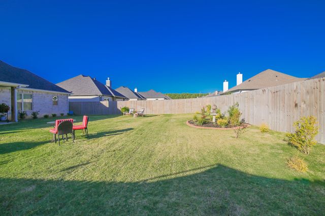 123 Pintail Ln, Hallsville, TX 75650