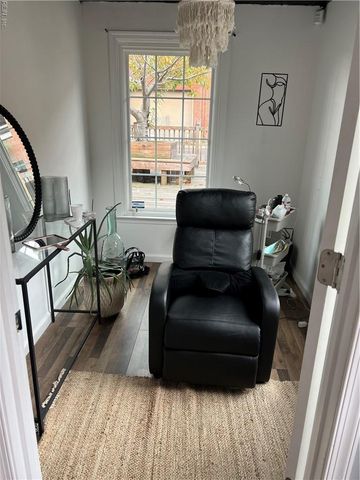 49 W Queens Way WAY, Hampton, VA 23669